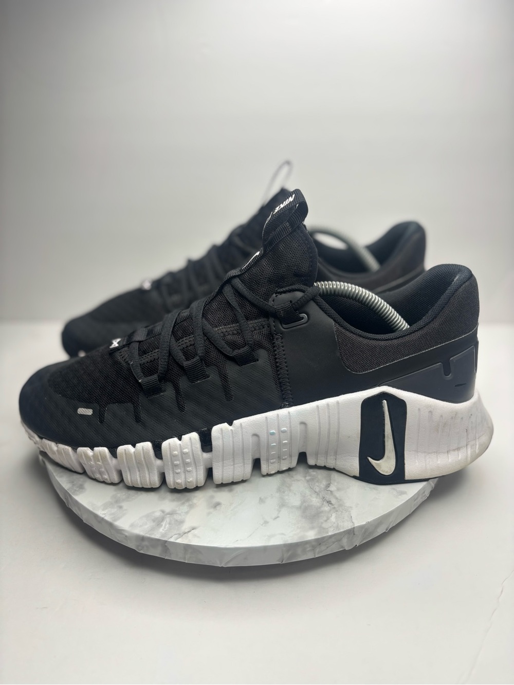 Size 11 - Nike Free Metcon 5 Black White